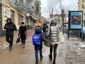 Приставят к каждому: детей в школах ждут изменения Приставят к каждому: детей в школах ждут изменения