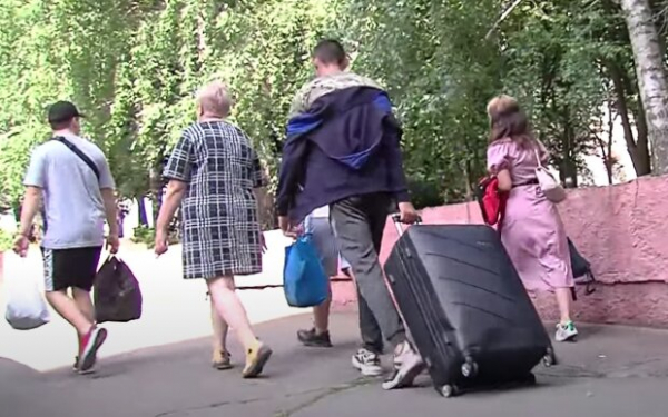 Постельное белье, одеяла и кухонные наборы: украинцам оказывает помощь еще один благотворительный фонд Постельное белье, одеяла и кухонные наборы: украинцам оказывает помощь еще один благотворительный фонд