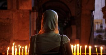 Не грустите 1 октября и поставте хлеб на окно: приметы, запреты и обычаи на Покрову Пресвятой Богородицы Не грустите 1 октября и поставте хлеб на окно: приметы, запреты и обычаи на Покрову Пресвятой Богородицы