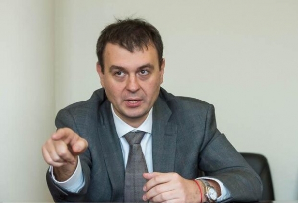 Коллега Зеленского Гетманцев заявил о "победе" над Covid-19, над ним уже смеются: "Шиза в чистом виде" Коллега Зеленского Гетманцев заявил о "победе" над Covid-19, над ним уже смеются: "Шиза в чистом виде"