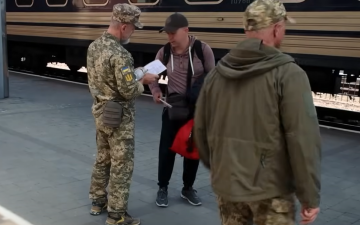 Главное за 19 октября: отключение воды во время блекаута, штрафы для пенсионеров и выезд подростков заграницу Главное за 19 октября: отключение воды во время блекаута, штрафы для пенсионеров и выезд подростков заграницу