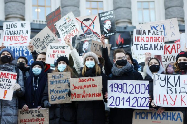 Скандальная отставка министра Сергея Шкарлета: "разборки" в Раде и отчисления &ndash; всплыли новые детали