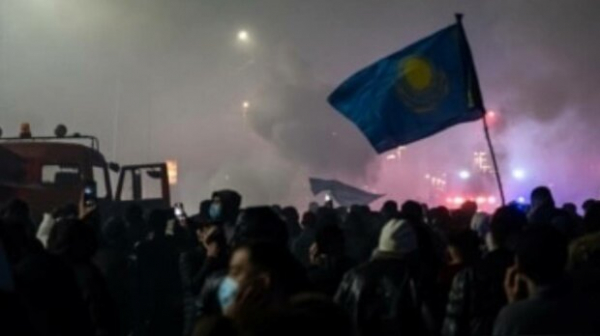 Казахстан после переворота: в Алма-Аты объявили день траура, самоубийство начальника полиции и кадры задержаний Казахстан после переворота: в Алма-Аты объявили день траура, самоубийство начальника полиции и кадры задержаний