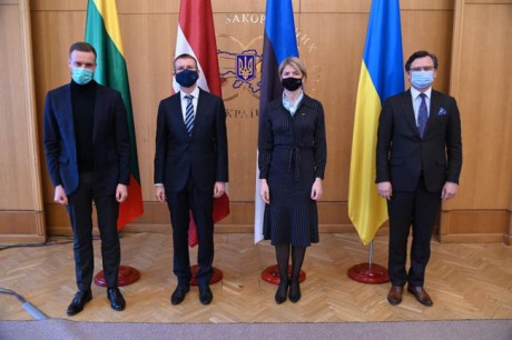 Главы МИД Эстонии, Латвии, Литвы и Украины призвали РФ прекратить провокации Главы МИД Эстонии, Латвии, Литвы и Украины призвали РФ прекратить провокации