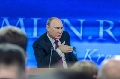"Диктаторы хорошо не заканчивают": политик из США спрогнозировал конец для Путина
"Диктаторы хорошо не заканчивают": политик из США спрогнозировал конец для Путина