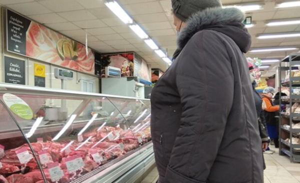 Мясо только для депутатов? В Украине рекордно взлетели цены на свинину и сало Мясо только для депутатов? В Украине рекордно взлетели цены на свинину и сало