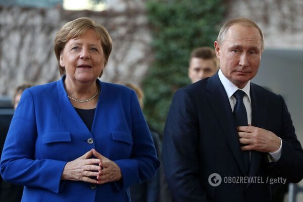 Меркель после Зеленского решила обсудить Донбасс с Путиным
Меркель после Зеленского решила обсудить Донбасс с Путиным