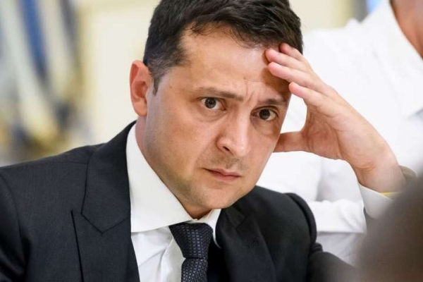Зеленский приносит несчастье, он понял, в какую беду влез – экс-дипломат Чекалкин
Зеленский приносит несчастье, он понял, в какую беду влез – экс-дипломат Чекалкин