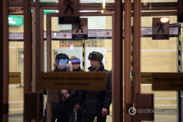 Почему от COVID-19 умирают молодые и чем опасна полная изоляция. Интервью с эпидемиологом
Почему от COVID-19 умирают молодые и чем опасна полная изоляция. Интервью с эпидемиологом