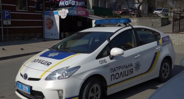 В Харькове пропала школьница в зеленой кофте, полиция на ушах В Харькове пропала школьница в зеленой кофте, полиция на ушах