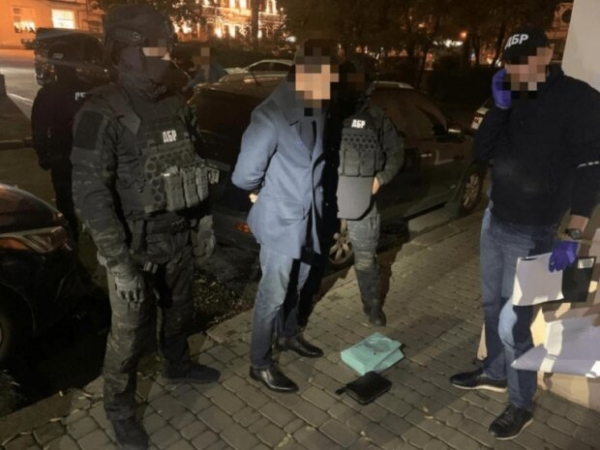 ГБР задержало одного из руководителей ГФС Украины - СМИ ГБР задержало одного из руководителей ГФС Украины - СМИ
