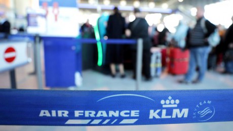 РФ не разрешила рейсам Austrian Airlines и Air France прибыть не через Беларусь РФ не разрешила рейсам Austrian Airlines и Air France прибыть не через Беларусь