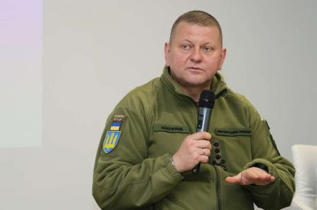 Украина будет защищаться от России до последней капли крови, &ndash; Залужный