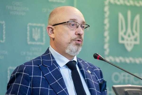Министр назвал условия открытия КПВВ на Донбассе
Министр назвал условия открытия КПВВ на Донбассе