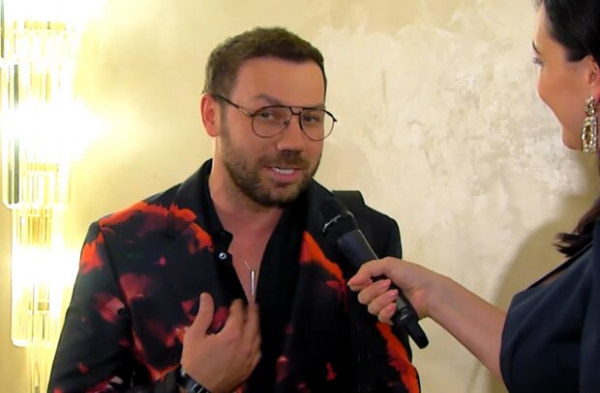 Андре Тан отдал бывшей жене все квартиры после развода: "Я сейчас без трусиков, без маечки" Андре Тан отдал бывшей жене все квартиры после развода: "Я сейчас без трусиков, без маечки"