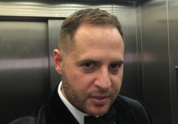 Заработал 250 тысяч гривен, а задекларировал – 10 миллионов: Ермак явил украинцам свои королевские состояние Заработал 250 тысяч гривен, а задекларировал – 10 миллионов: Ермак явил украинцам свои королевские состояние
