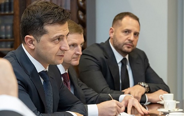 
                    Ермак анонсировал пресс-конференцию Зеленского по итогам первого года президентства                