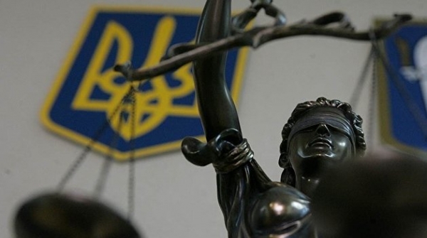Это конституционный переворот: соцсети про судебный и политический кризисы на Украине Это конституционный переворот: соцсети про судебный и политический кризисы на Украине