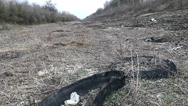 «Это возвращение жизни»: Как жители северного Крыма встречают воду из Днепра «Это возвращение жизни»: Как жители северного Крыма встречают воду из Днепра