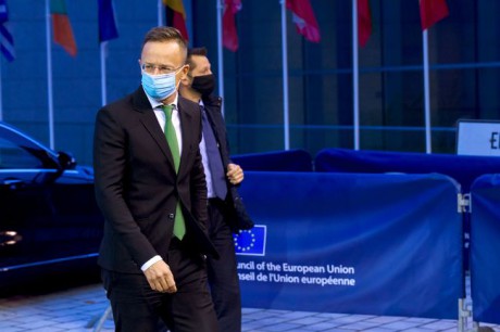 Сийярто заявил о прогрессе в отношениях Украины и Венгрии