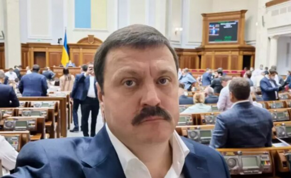 Нардепа-предателя Андрея Деркача ФСБ РФ решила подсунуть Трампу перед выборами: "всплыл" и Злочевский