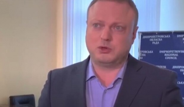 Экс-руководитель Днепрооблсовета, поучавший украинцев "мириться с россиянами" скрывается за границей: "по вопросам безопасности" Экс-руководитель Днепрооблсовета, поучавший украинцев "мириться с россиянами" скрывается за границей: "по вопросам безопасности"