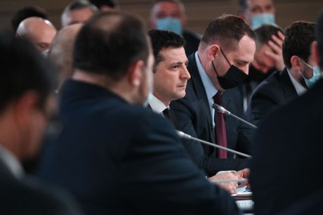 В ОПУ рассказали детали законопроекта об олигархах В ОПУ рассказали детали законопроекта об олигархах
