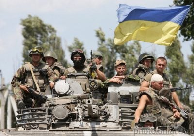 Россия на войне с Украиной пошла ва-банк: войска и технику бросают с Дальнего Востока – Данилов
Россия на войне с Украиной пошла ва-банк: войска и технику бросают с Дальнего Востока – Данилов
