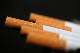 СНБО готовит санкции против нардепа Холодова за контрабанду сигарет - эксперт
СНБО готовит санкции против нардепа Холодова за контрабанду сигарет - эксперт