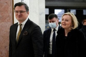 Украина, Польша и Британия официально создают новый альянс: что это значит
Украина, Польша и Британия официально создают новый альянс: что это значит