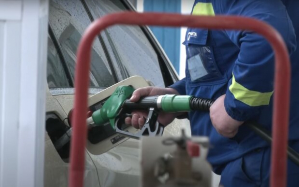 Цены выросли более чем на 2 гривны: где в Украине дешевле и дороже всего обойдется бензин