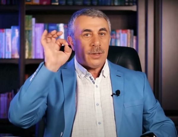 Правильная зубная щетка: Комаровский рассказал, как правильно выбирать самый известный предмет гигиены Правильная зубная щетка: Комаровский рассказал, как правильно выбирать самый известный предмет гигиены