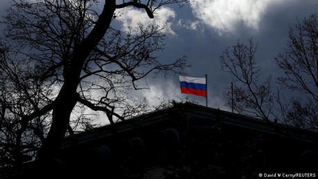 Вице-премьер Чехии: Боеприпасы со склада во Врбетицах планировали взорвать в Болгарии Вице-премьер Чехии: Боеприпасы со склада во Врбетицах планировали взорвать в Болгарии