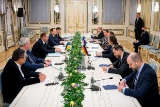 В Киеве стартовали переговоры советников лидеров "нормандской четверки"
В Киеве стартовали переговоры советников лидеров "нормандской четверки"
