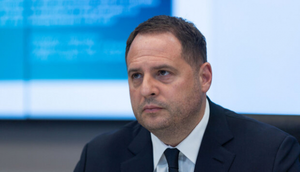 В Офисе президента отреагировали на отказ Израиля принимать украинских беженцев В Офисе президента отреагировали на отказ Израиля принимать украинских беженцев