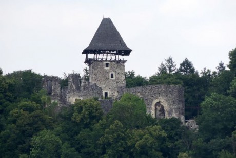 На Закарпатье восстановят две башни старинного замка