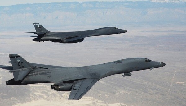 Военные самолеты США над Украиной: в Пентагоне объяснили, почему их бомбардировщики прилетали в Крым Военные самолеты США над Украиной: в Пентагоне объяснили, почему их бомбардировщики прилетали в Крым