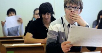 Школьники выдохнули с облегчением: собираются отменить основные экзамены Школьники выдохнули с облегчением: собираются отменить основные экзамены