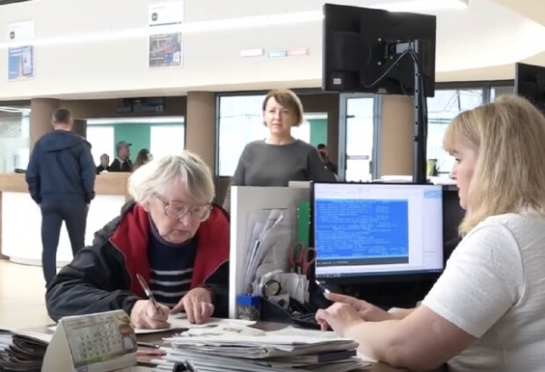 Пенсии и социальные выплаты 2023: как получить выплаты за пределами Украины - подробное объяснение