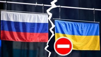 Зеленский ввел в действие новый пакет санкций СНБО
Зеленский ввел в действие новый пакет санкций СНБО