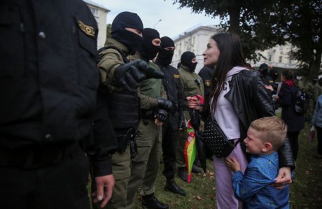 В Минске на женском марше задержали журналисток
