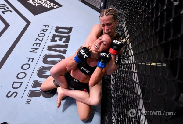 Девушка-боец UFC Антонина Шевченко показала свое лицо после 45 пропущенных ударов
Девушка-боец UFC Антонина Шевченко показала свое лицо после 45 пропущенных ударов