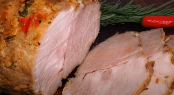 Нежная, вкусная и легкая буженина, чтобы аппетит появился у всех сразу: идеальный рецепт на все года Нежная, вкусная и легкая буженина, чтобы аппетит появился у всех сразу: идеальный рецепт на все года