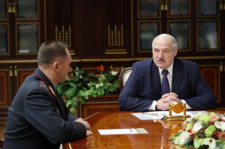 Лукашенко поручил властям Минска "навести порядок" в городе Лукашенко поручил властям Минска "навести порядок" в городе