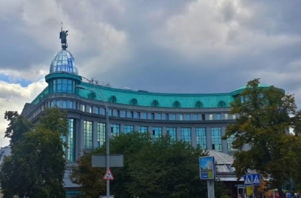 
                    Фонд гарантирования вкладов начал выплаты средств вкладчикам банка "Аркада"                