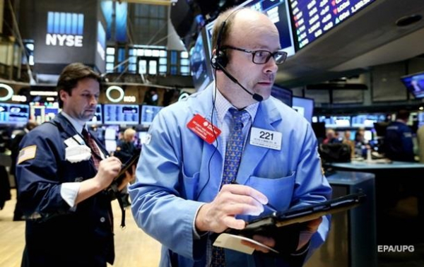 Фондовый индекс S&P500 обновил минимум за два года Фондовый индекс S&P500 обновил минимум за два года