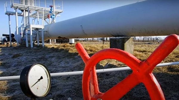 Газопровод &laquo;Ямал-Европа&raquo; снизил поток газа в 1,5 раза