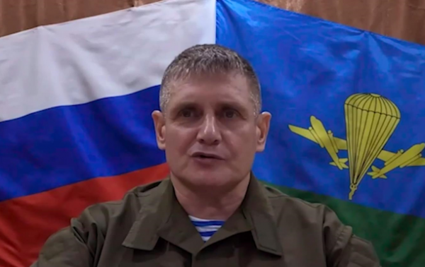 Генерал РФ впервые появился на видео после удара ВСУ по штабу оккупантов Генерал РФ впервые появился на видео после удара ВСУ по штабу оккупантов