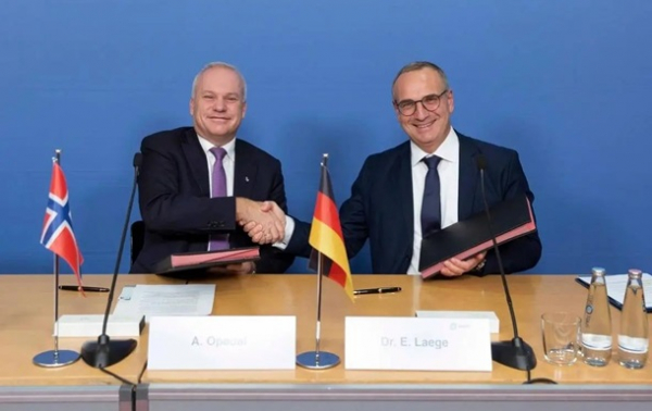 Германия и Норвегия подписали газовый контракт на €50 млрд Германия и Норвегия подписали газовый контракт на €50 млрд