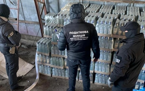 ГФС зовет производителей алкоголя вместе бороться с контрафактом ГФС зовет производителей алкоголя вместе бороться с контрафактом